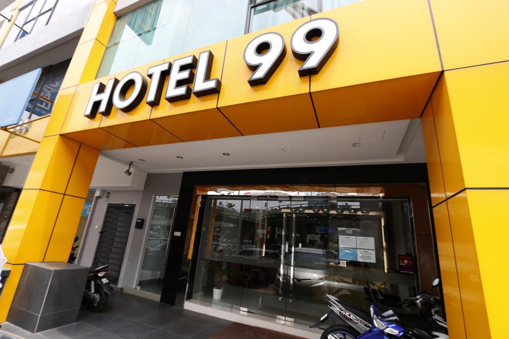 蒲种99普萨特班达尔酒店 普崇 外观 照片